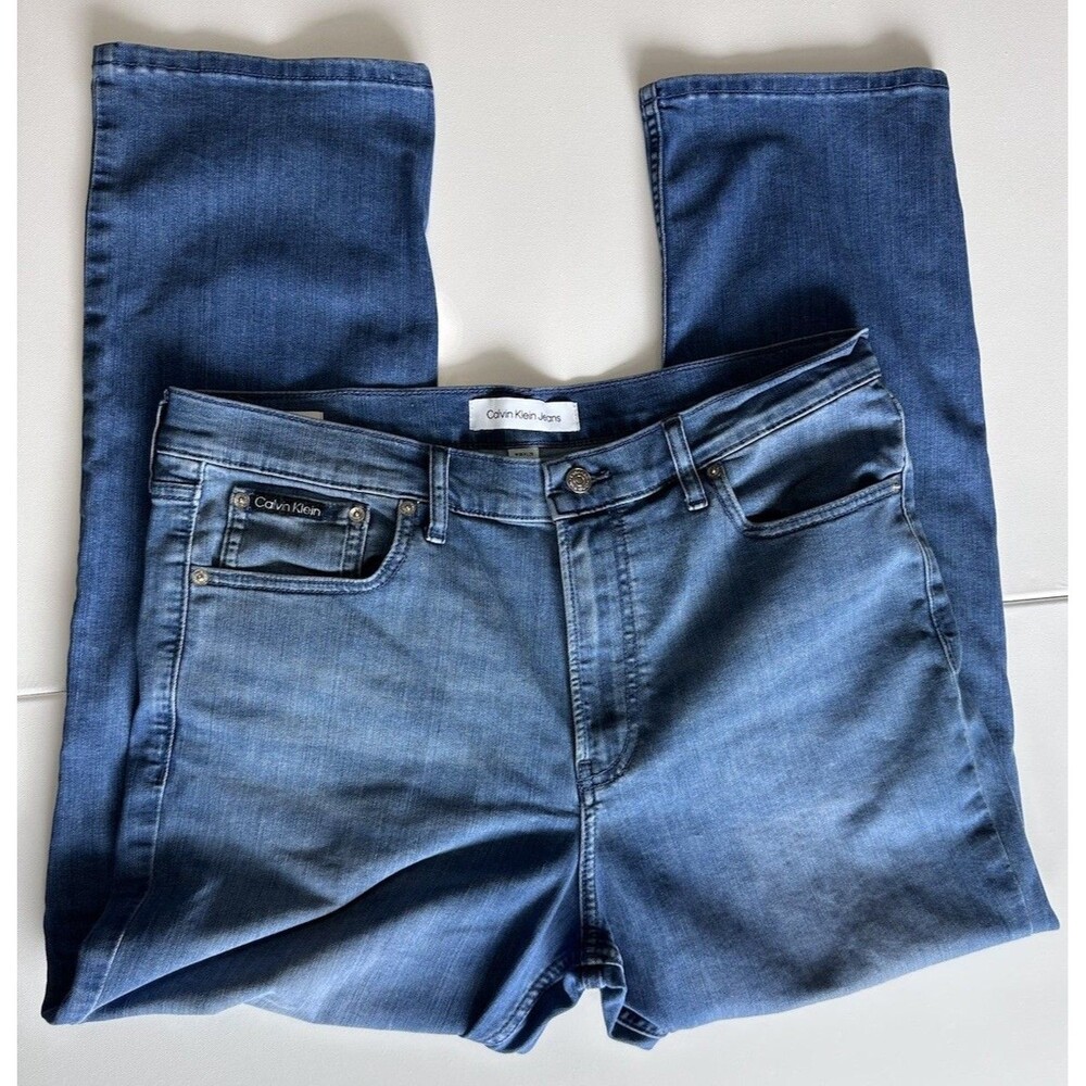 Calvin Klein Jeans Mens 36x29 Straight Leg Blue Denim Mid Rise Stretch NWOT
